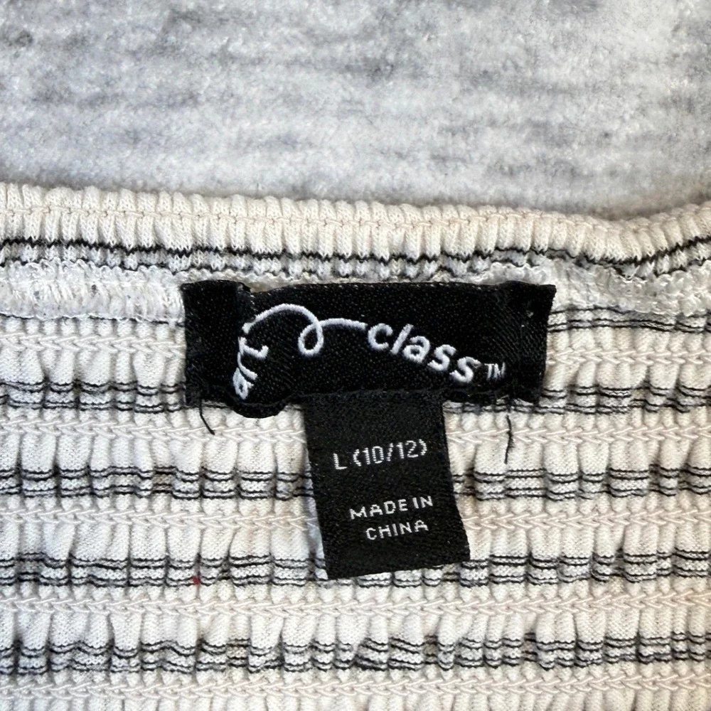 Art Class Girls Black White Striped Smocked Off Shoulder‎ Top L 10/12